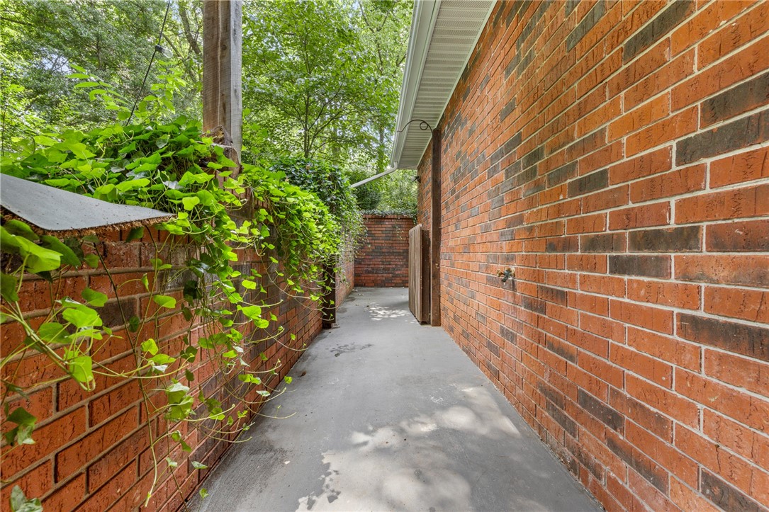 512 Paddington Lane