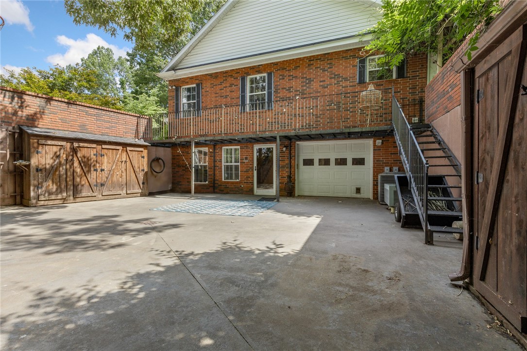 512 Paddington Lane