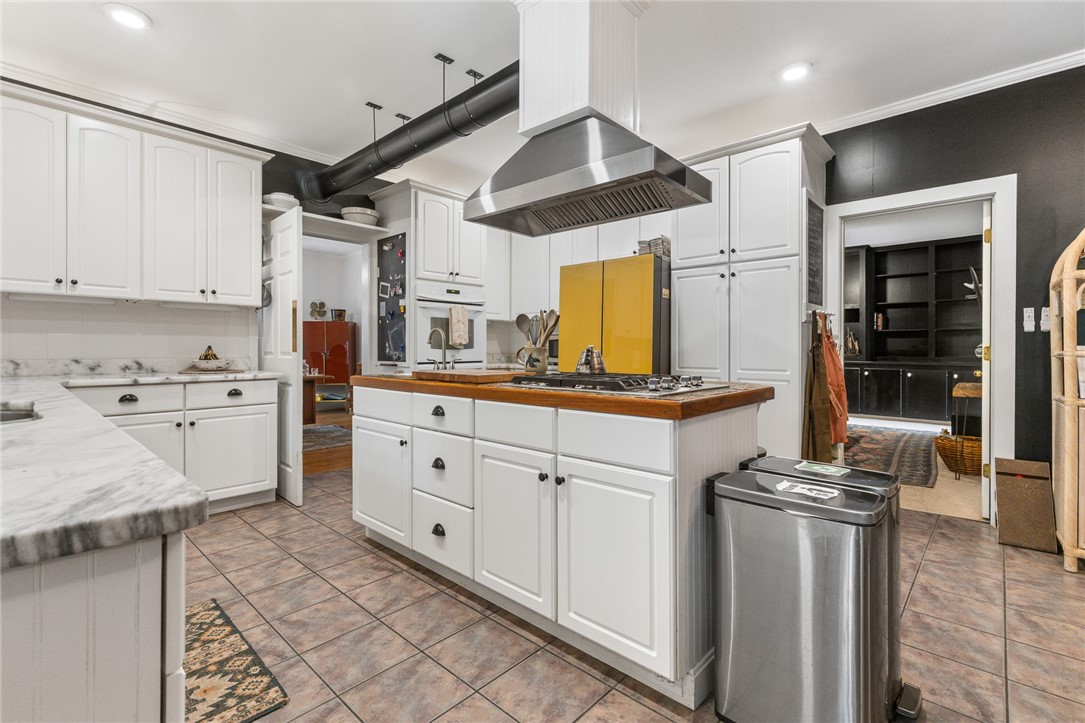 512 Paddington Lane