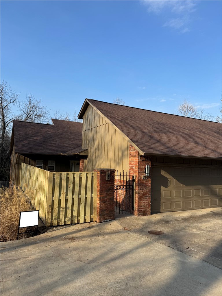 78 E Sycamore Street