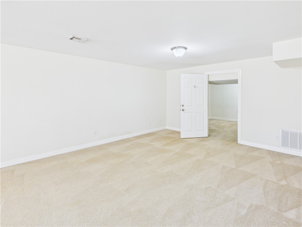 78 E Sycamore Street