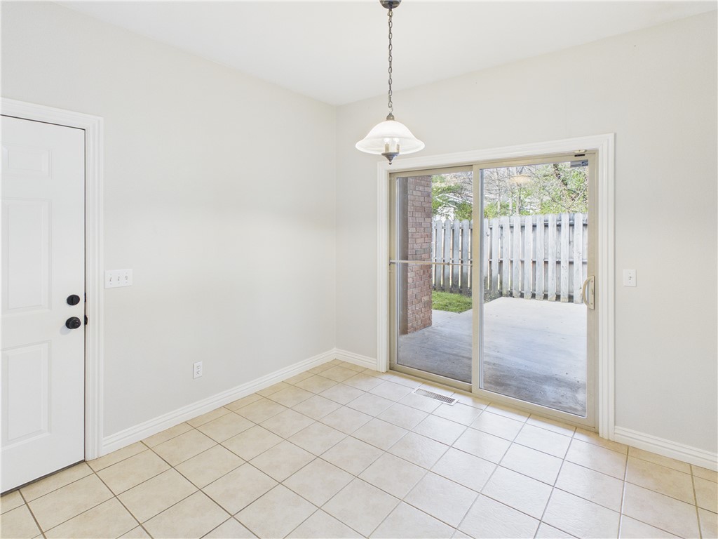 78 E Sycamore Street