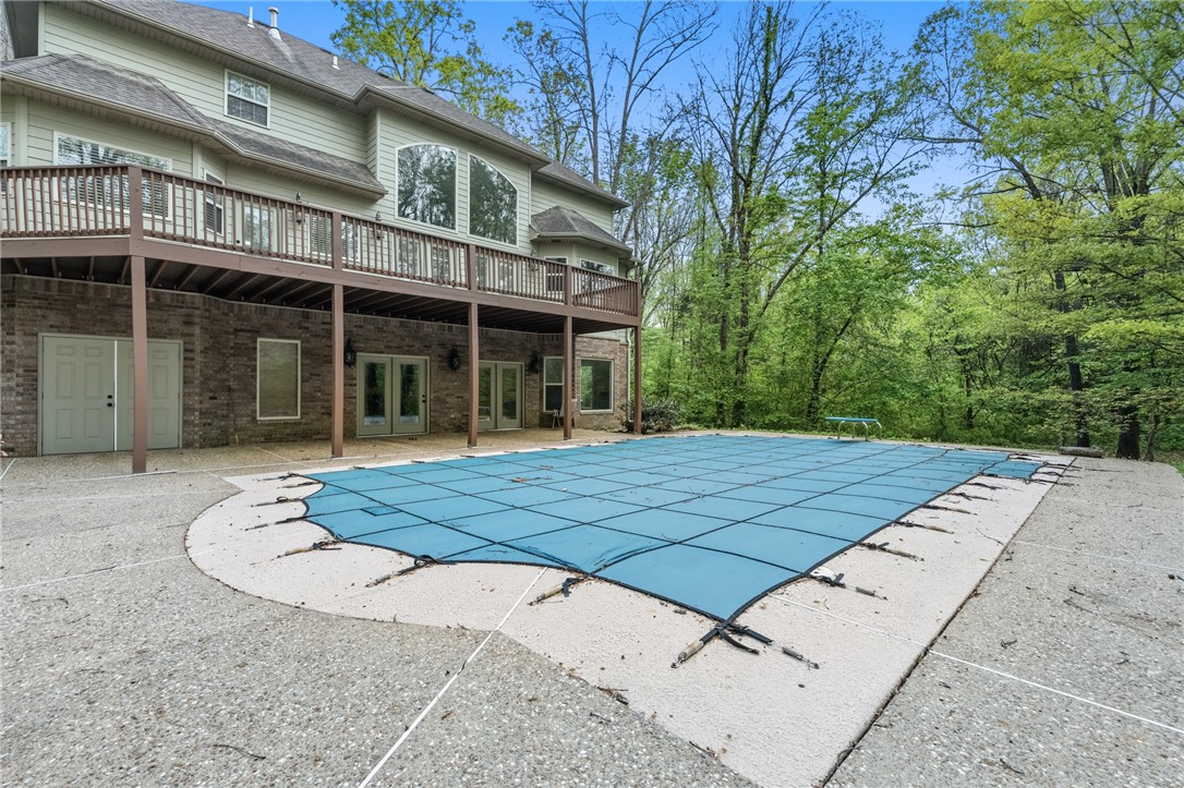 2805 Inwood Drive