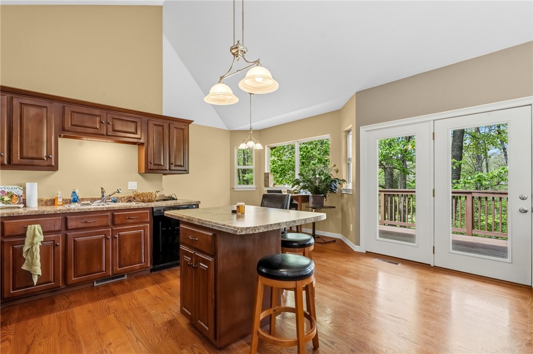 2805 Inwood Drive