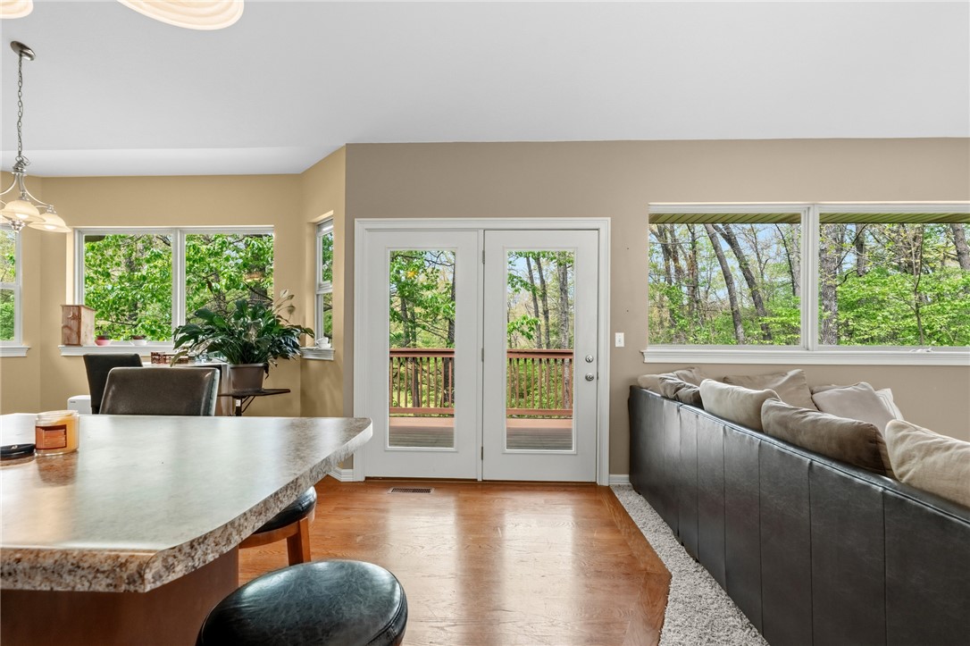 2805 Inwood Drive