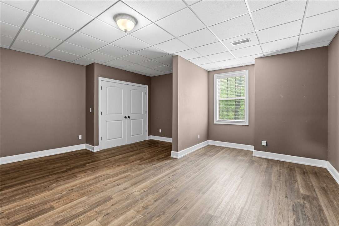 2805 Inwood Drive