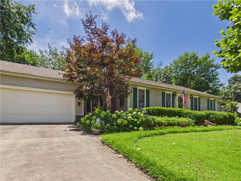1616 Windsor Drive