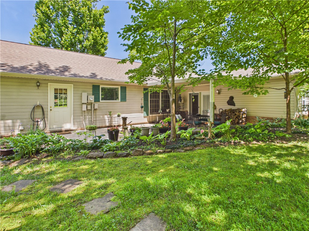 1616 Windsor Drive