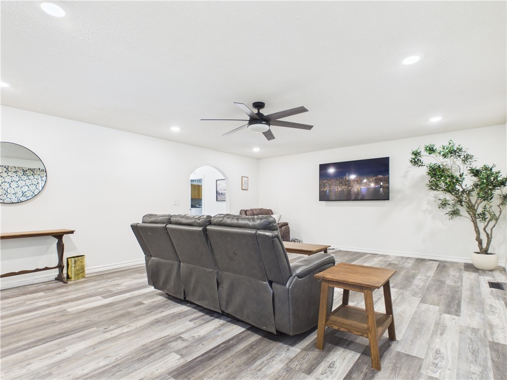 1302 W Rogers Avenue