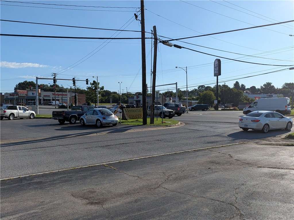 102 W Commercial Street