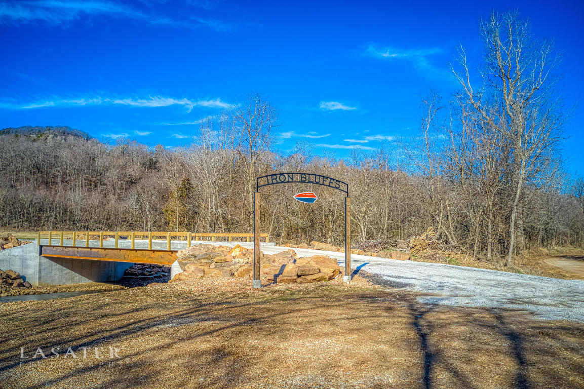 Lot 111 Round Mountain Estates
