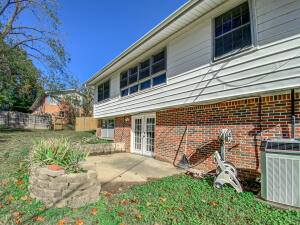 422 Skyline Drive
