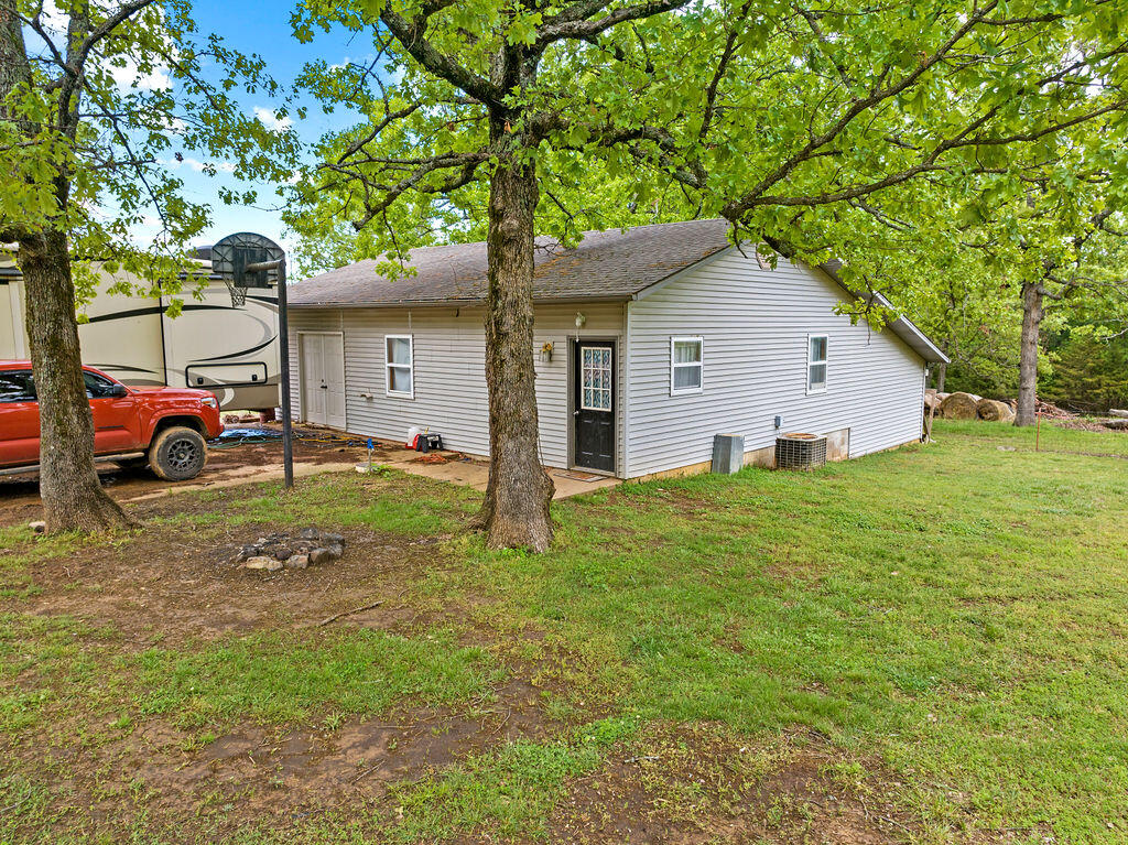 7532 Newton Line Road