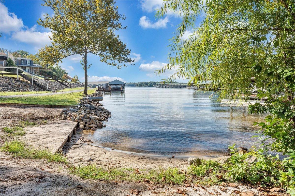 319 Mill Lake Rd
