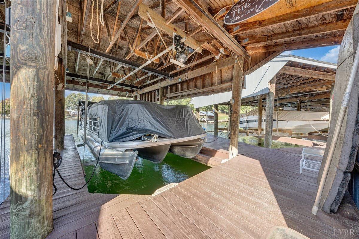 319 Mill Lake Rd