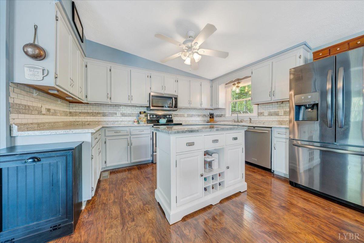 319 Mill Lake Rd