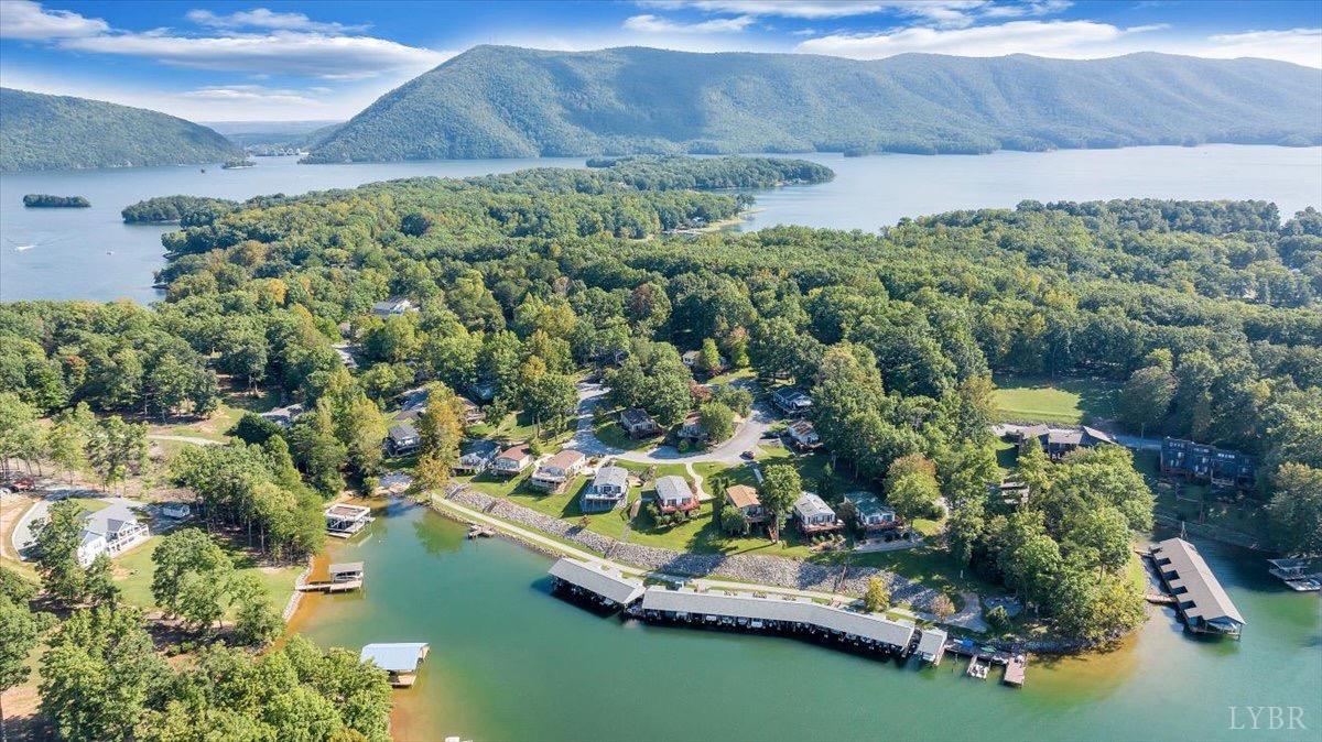 319 Mill Lake Rd