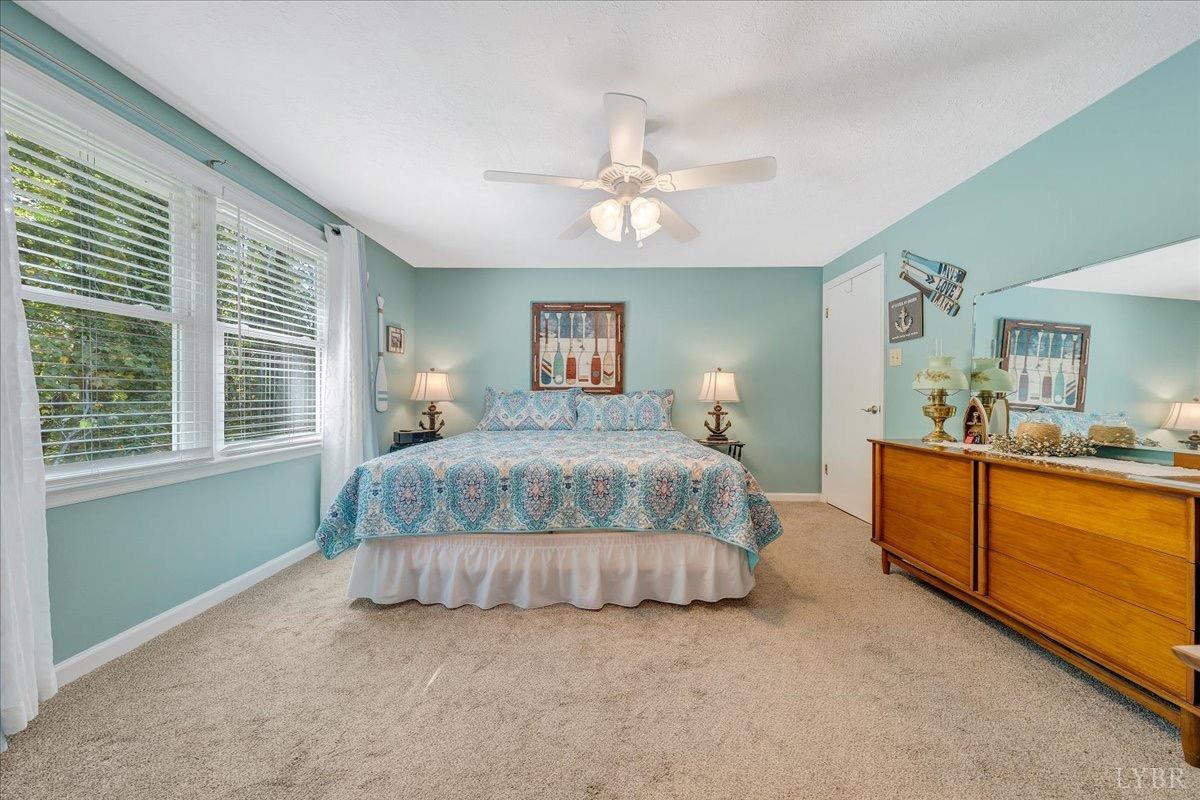 319 Mill Lake Rd