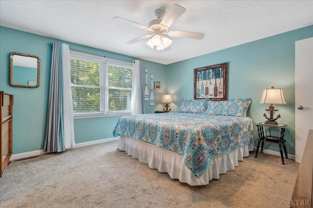 319 Mill Lake Rd
