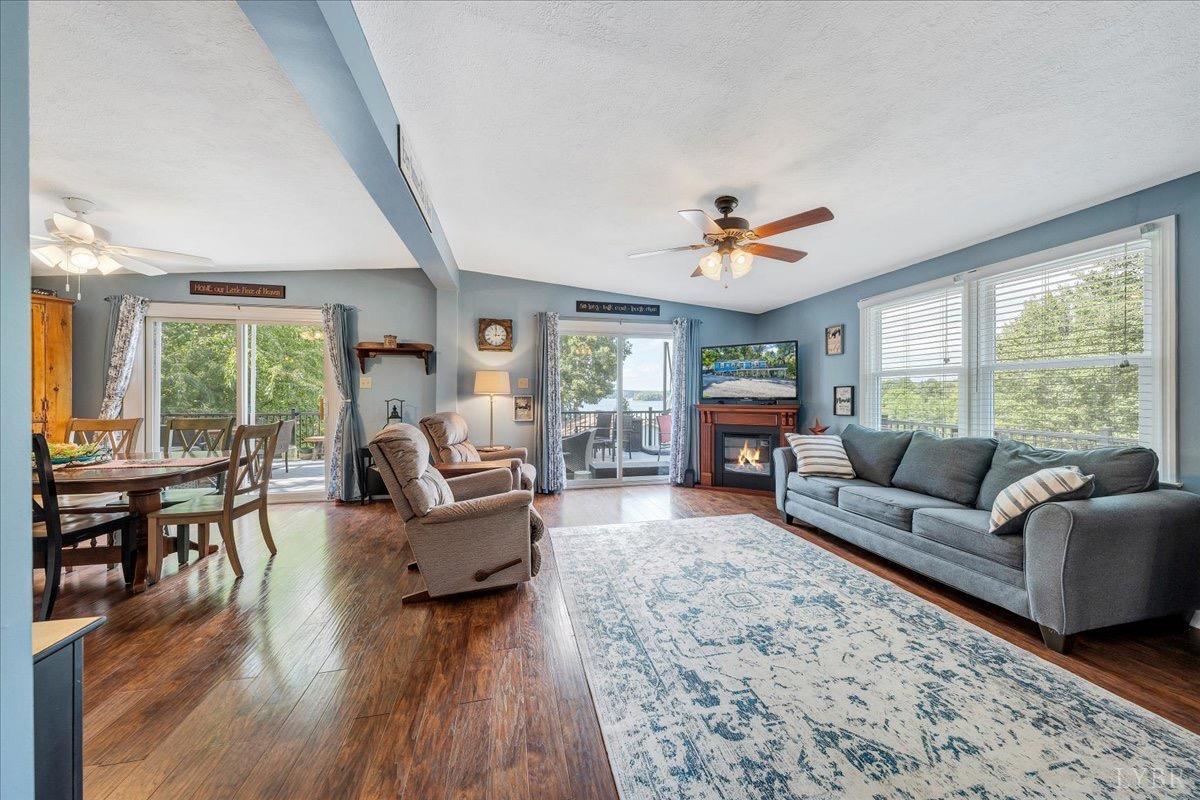 319 Mill Lake Rd