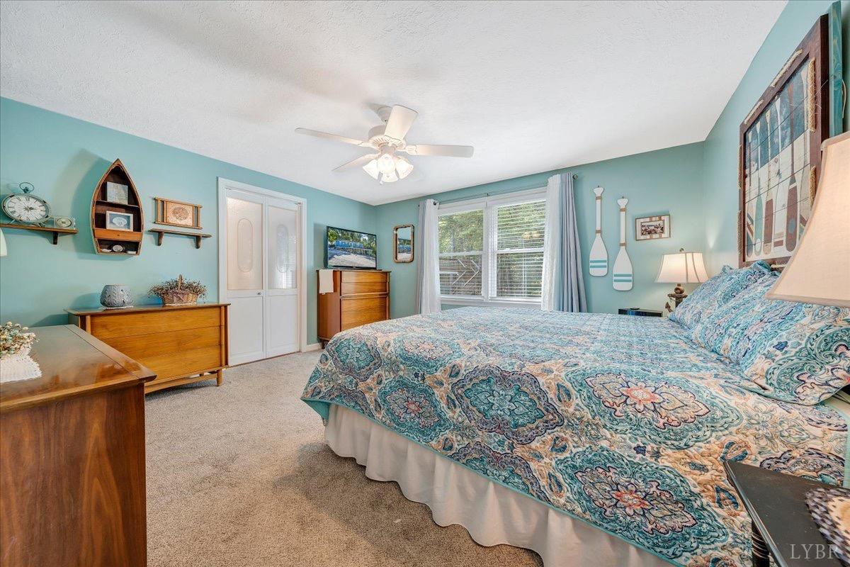 319 Mill Lake Rd