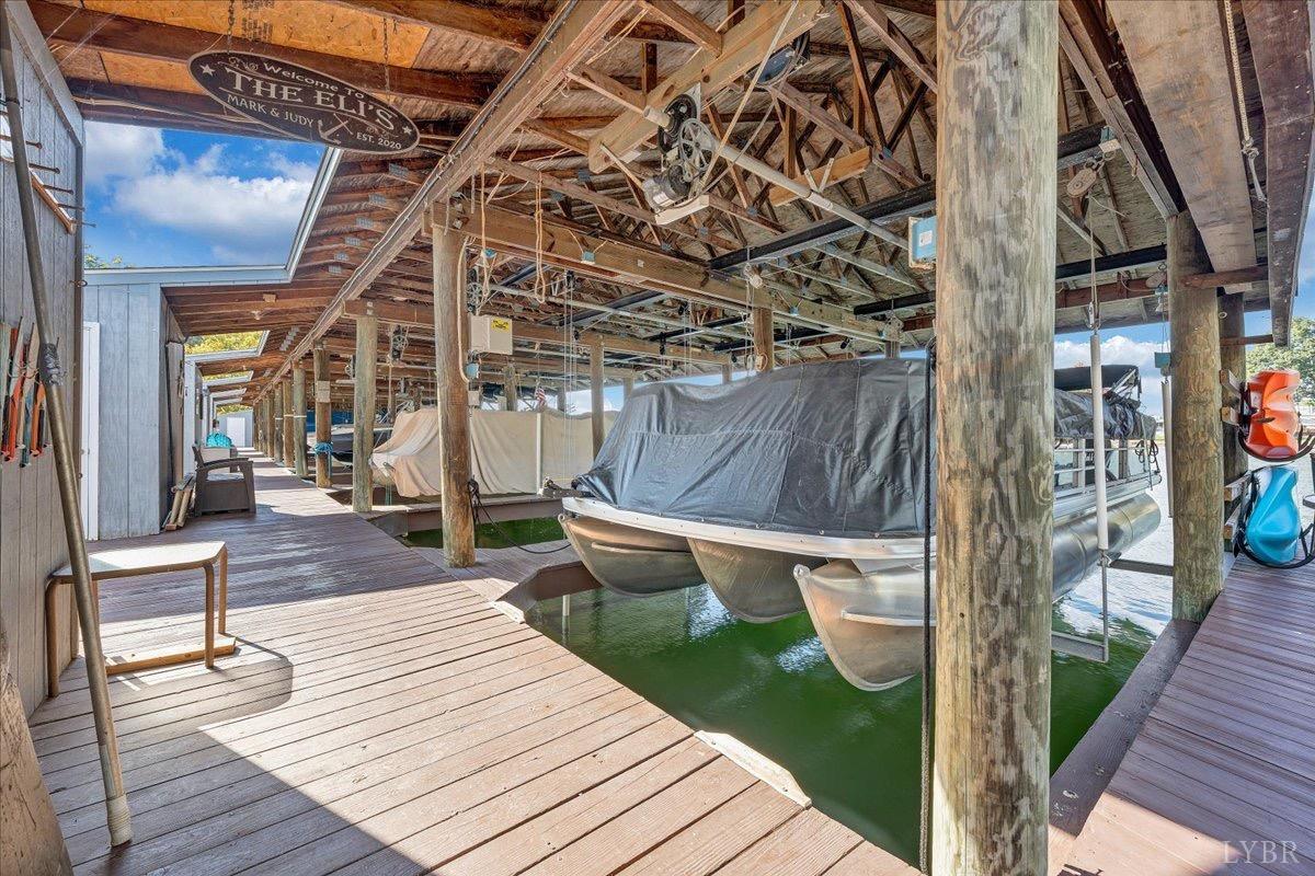 319 Mill Lake Rd