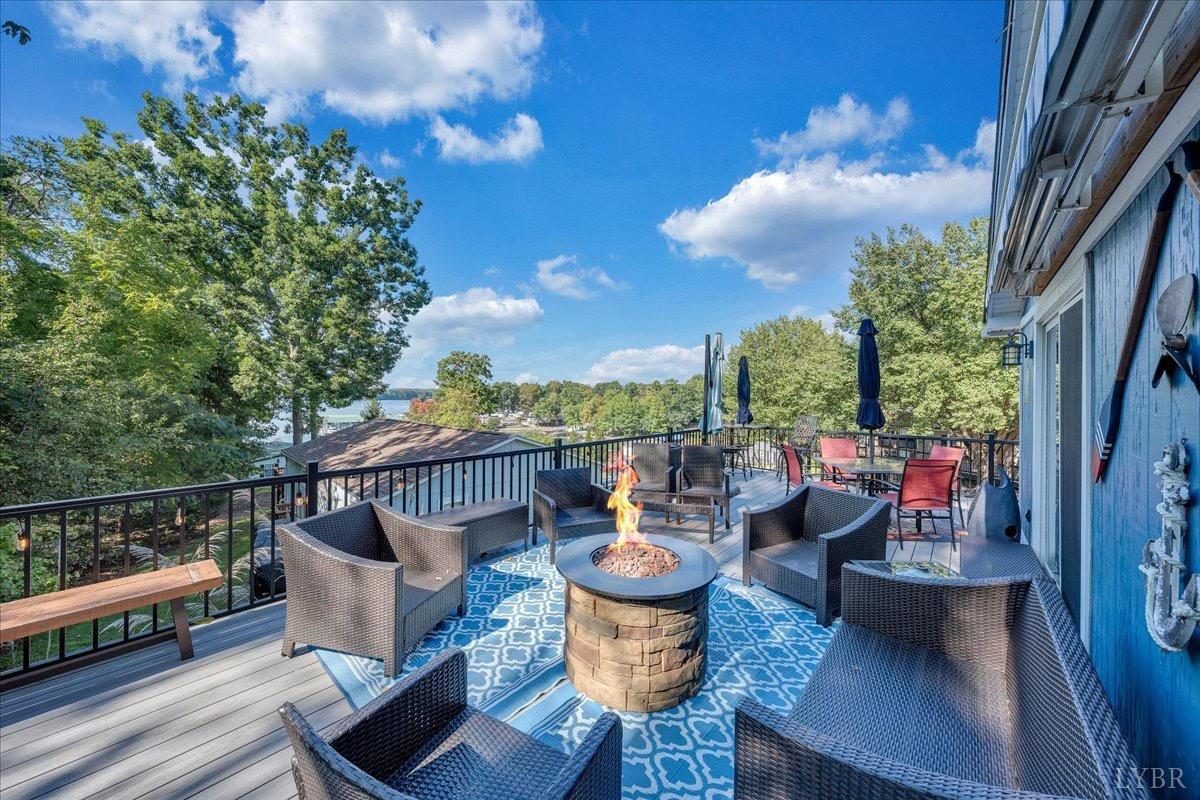 319 Mill Lake Rd