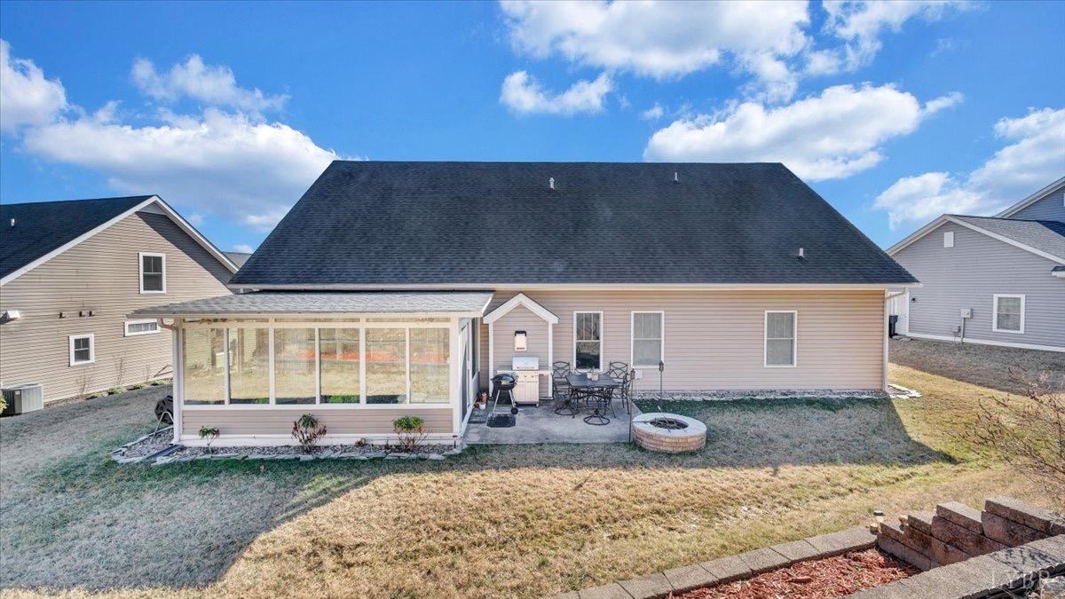 5659 Sullivan Ln