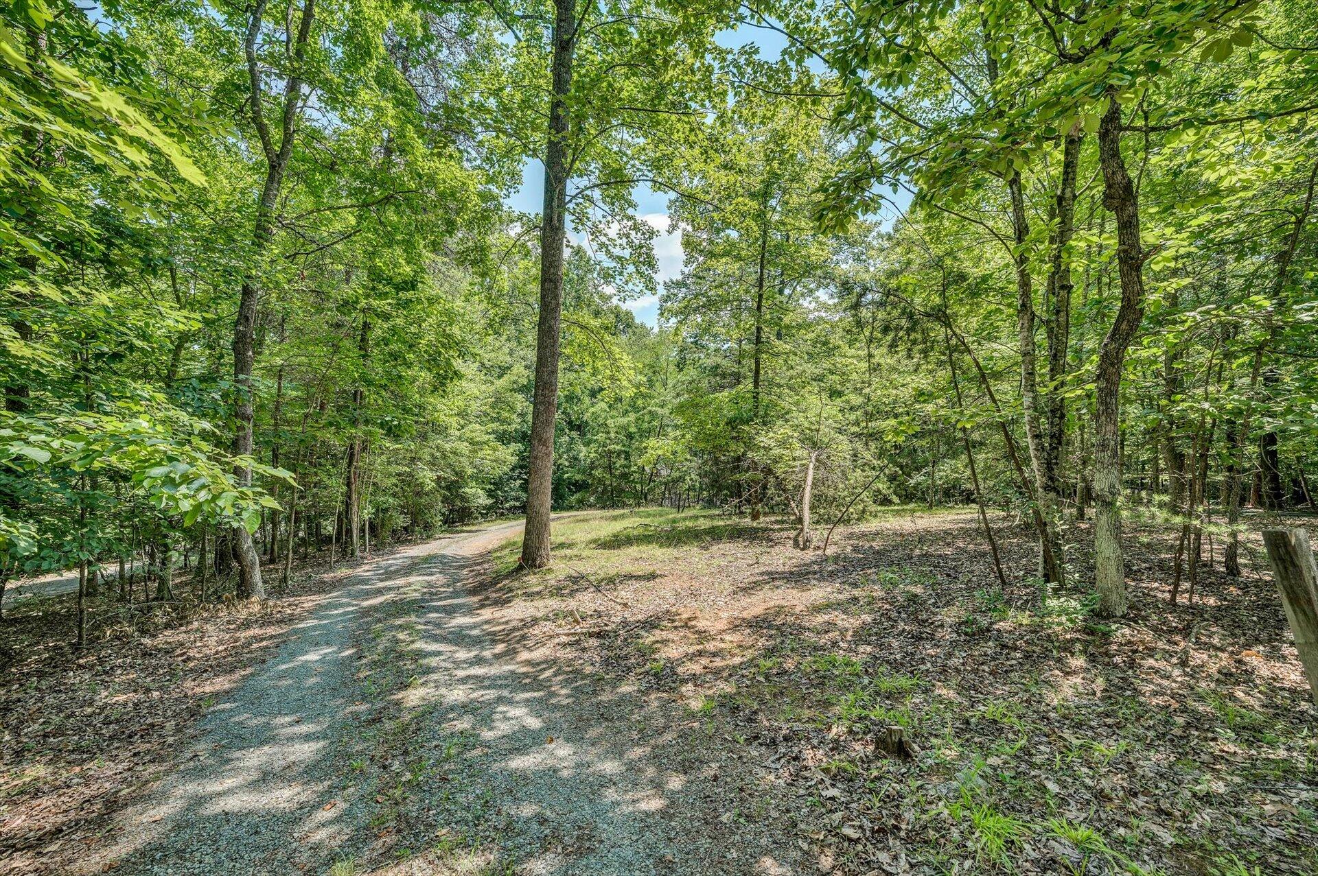 114 Creeden DR