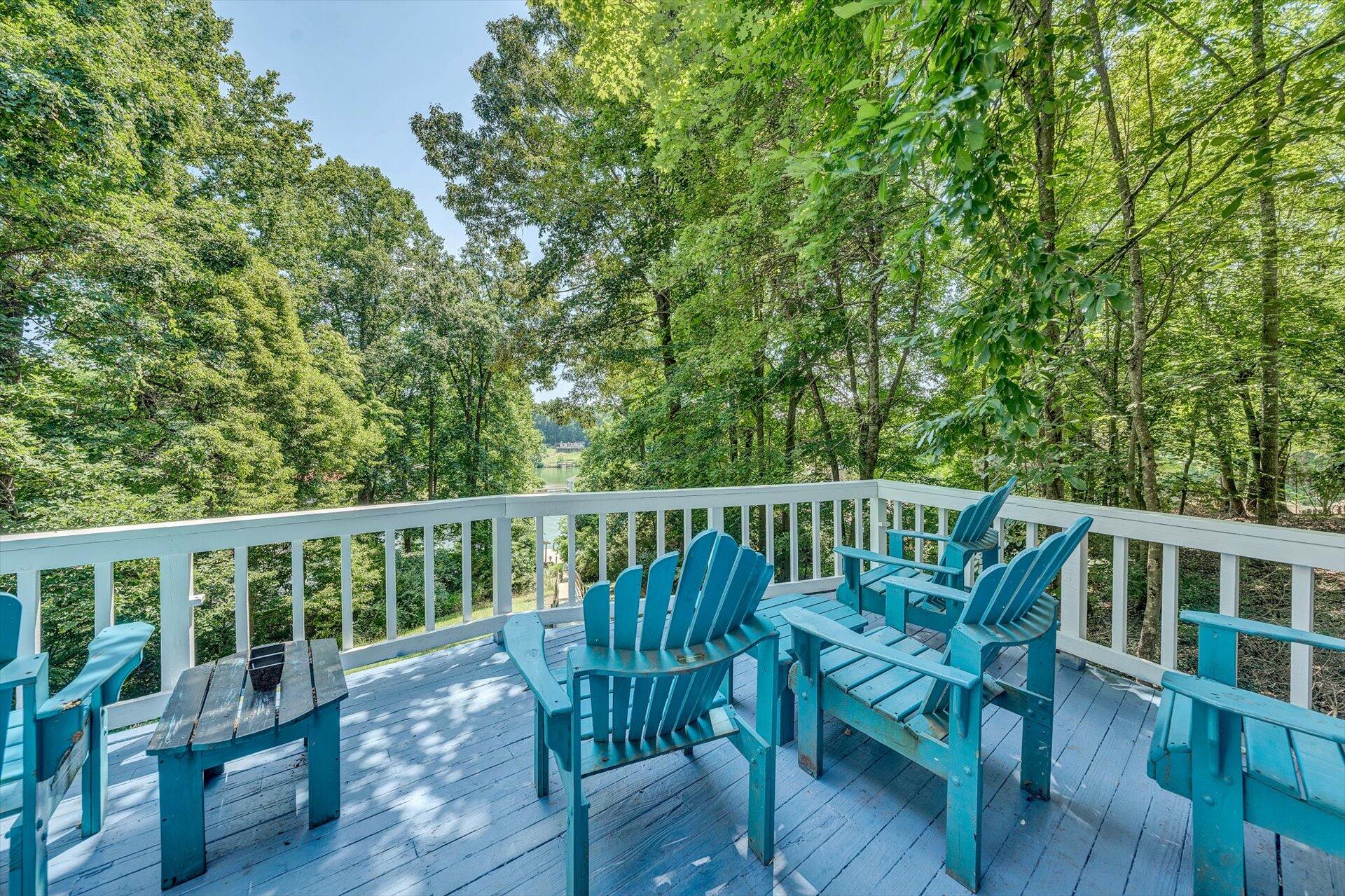 114 Creeden DR