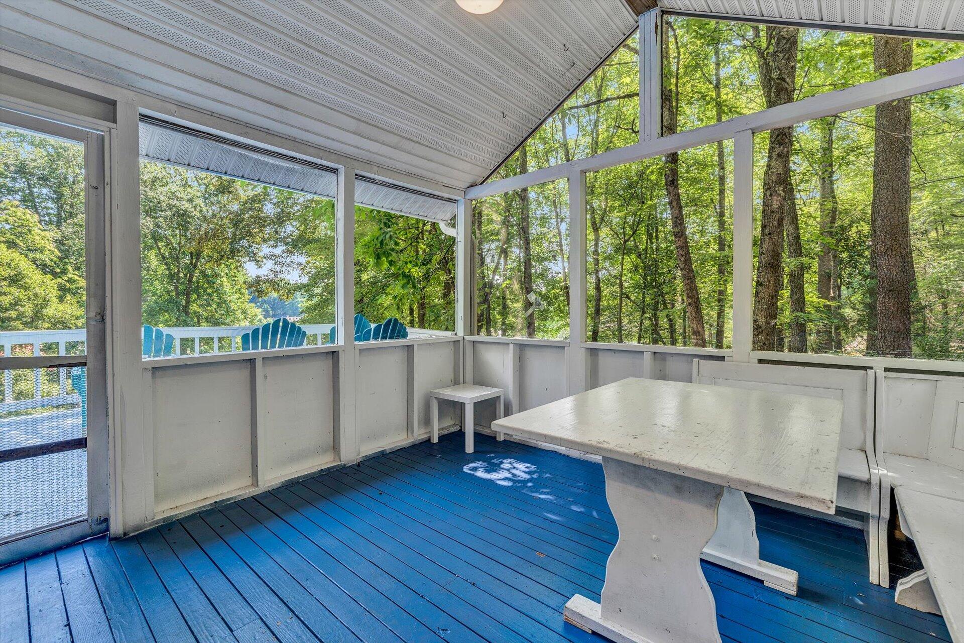 114 Creeden DR