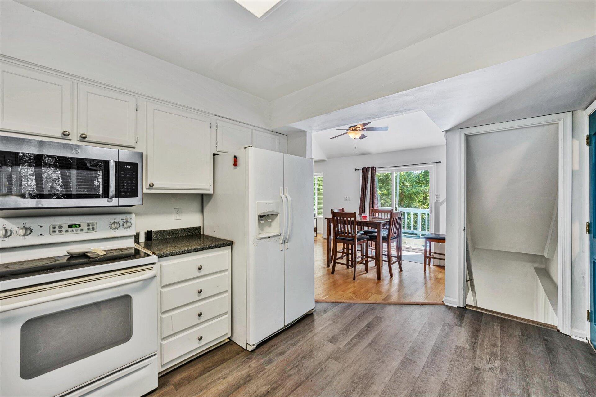114 Creeden DR
