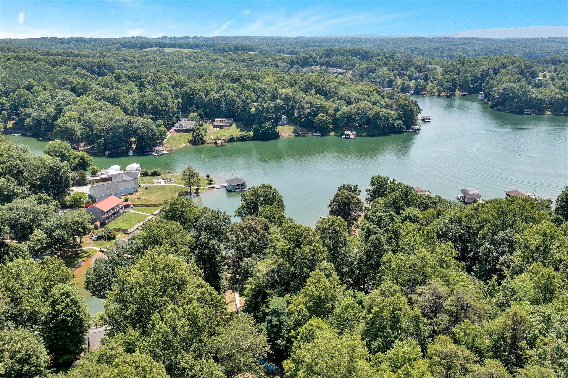 114 Creeden DR
