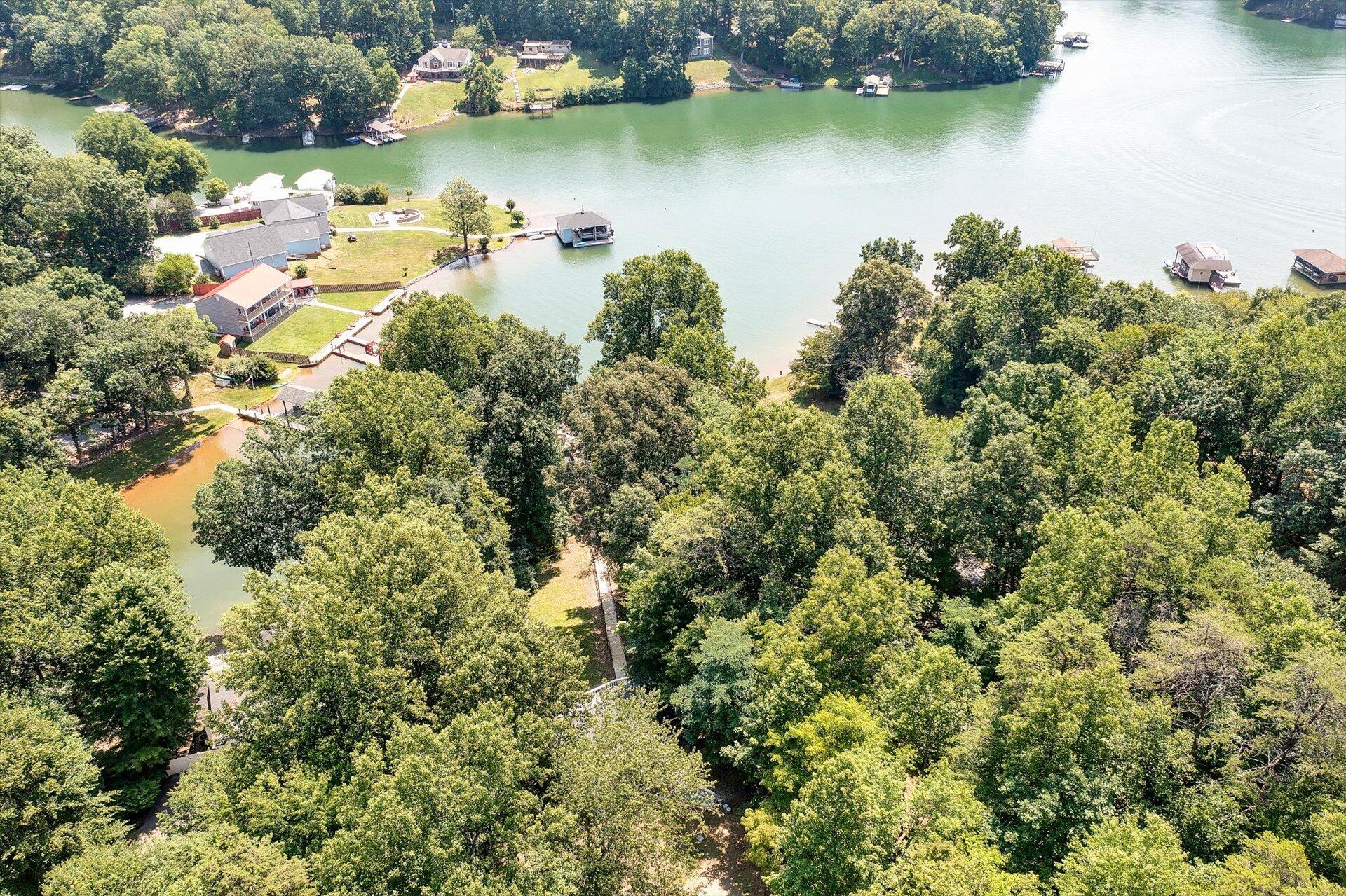 114 Creeden DR