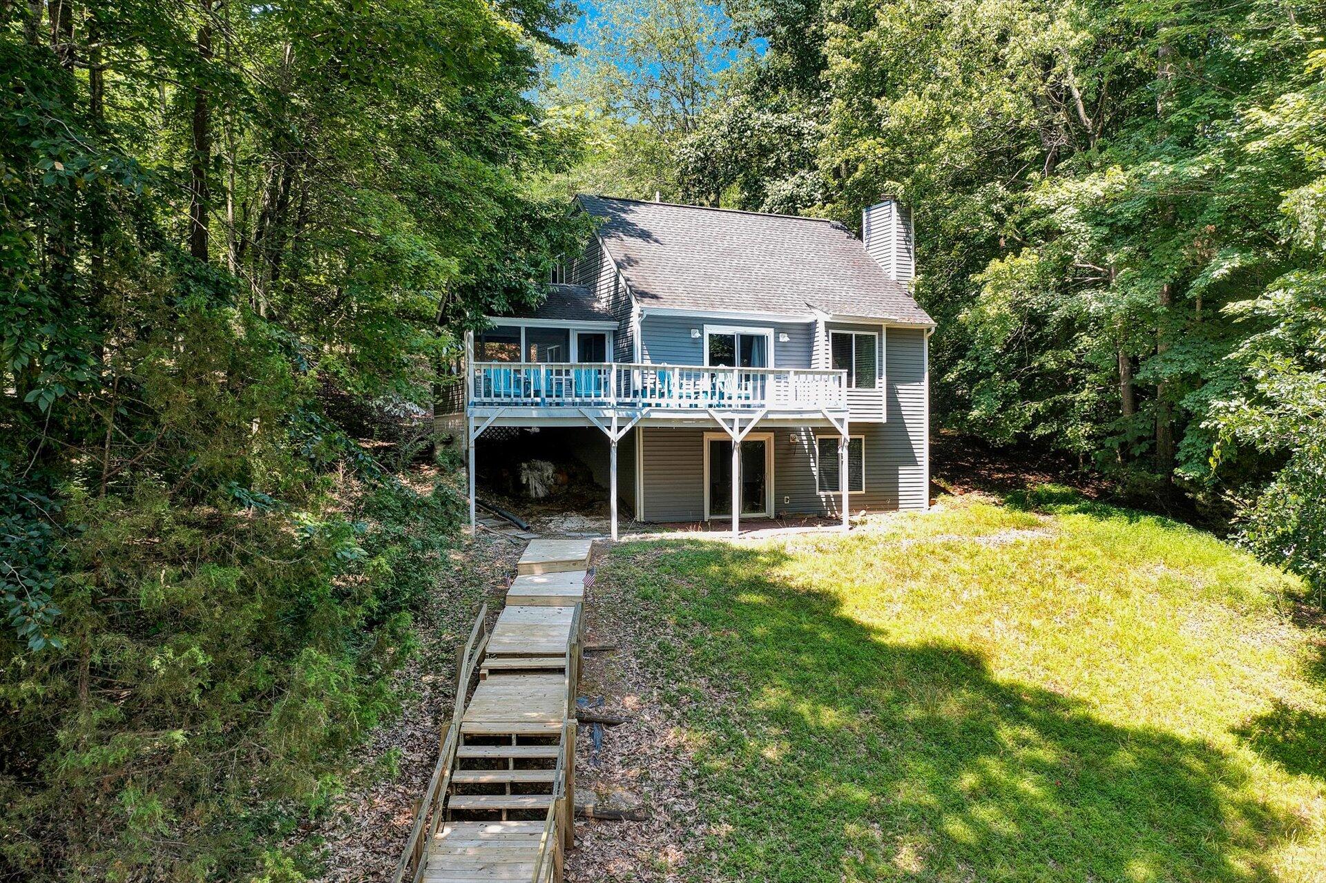 114 Creeden DR