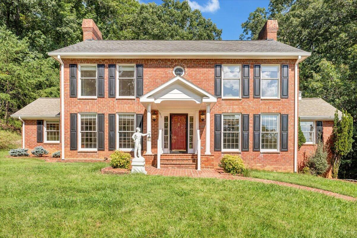 7011 Malinda RD