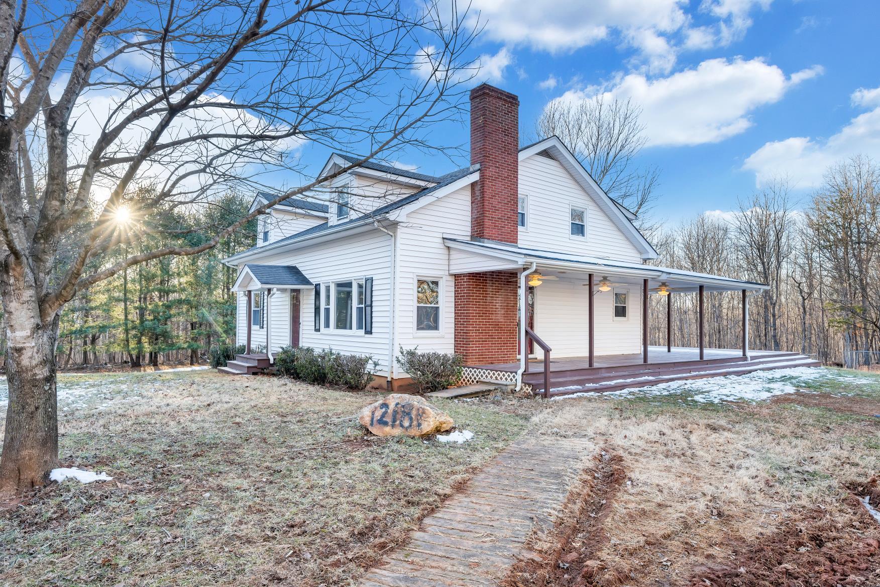 12181 Moneta RD