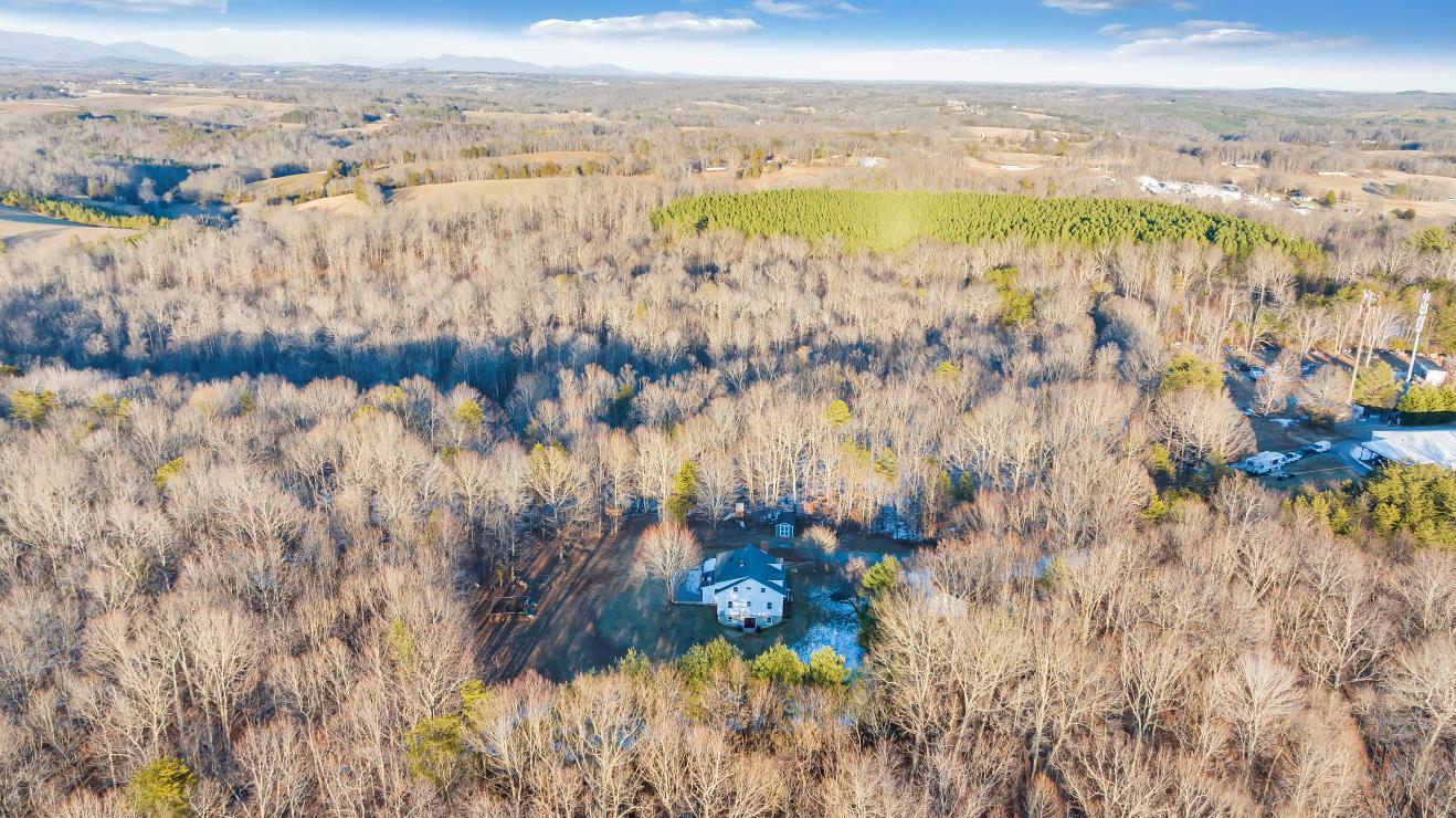 12181 Moneta RD