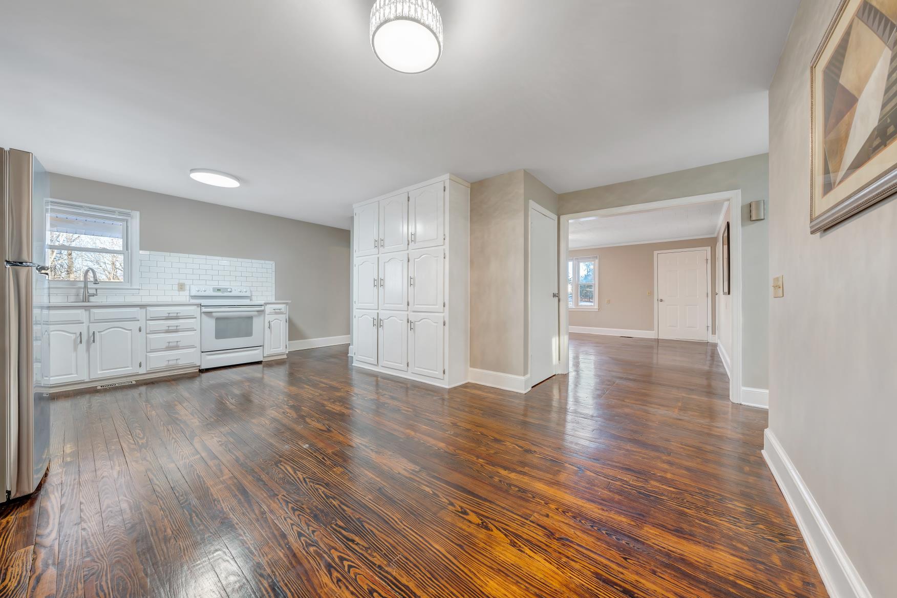 12181 Moneta RD