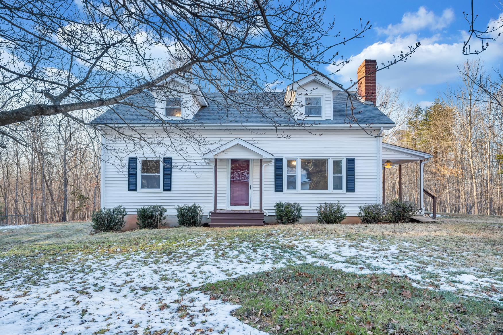 12181 Moneta RD