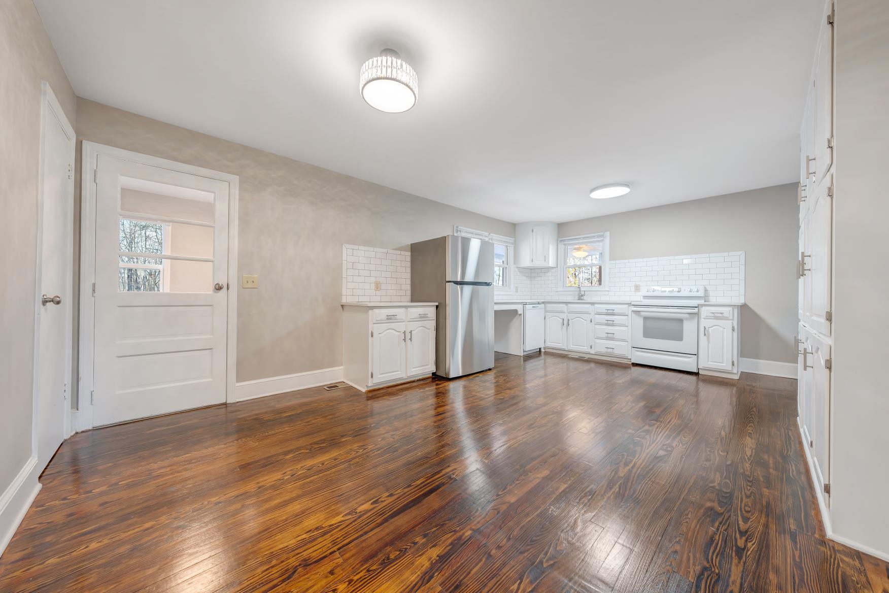 12181 Moneta RD
