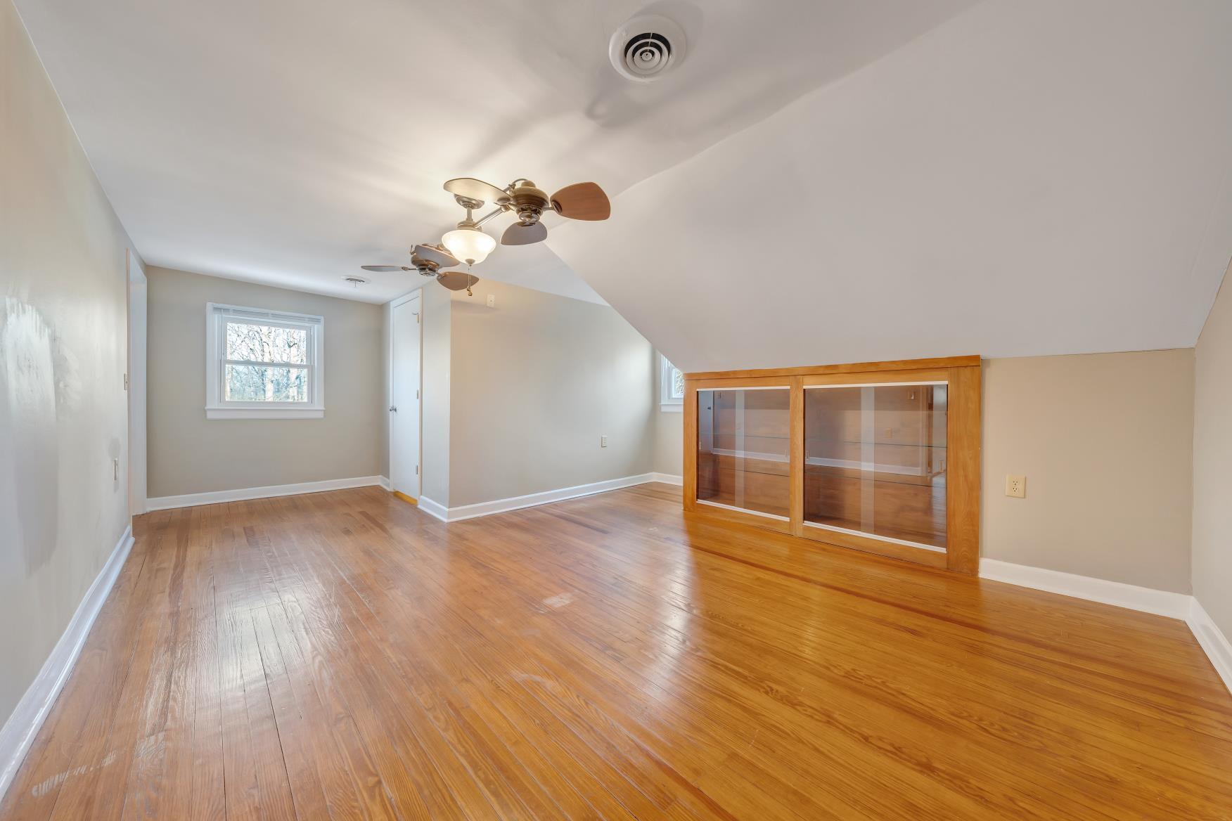 12181 Moneta RD