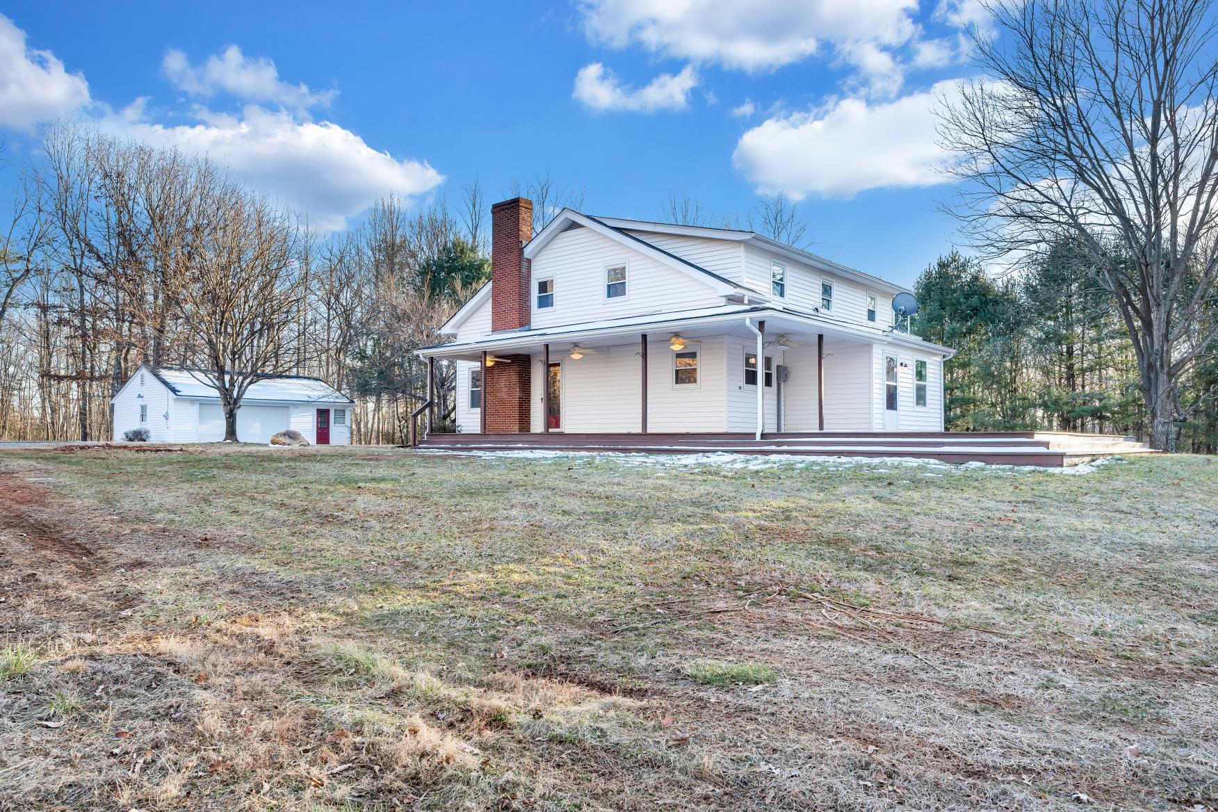 12181 Moneta RD