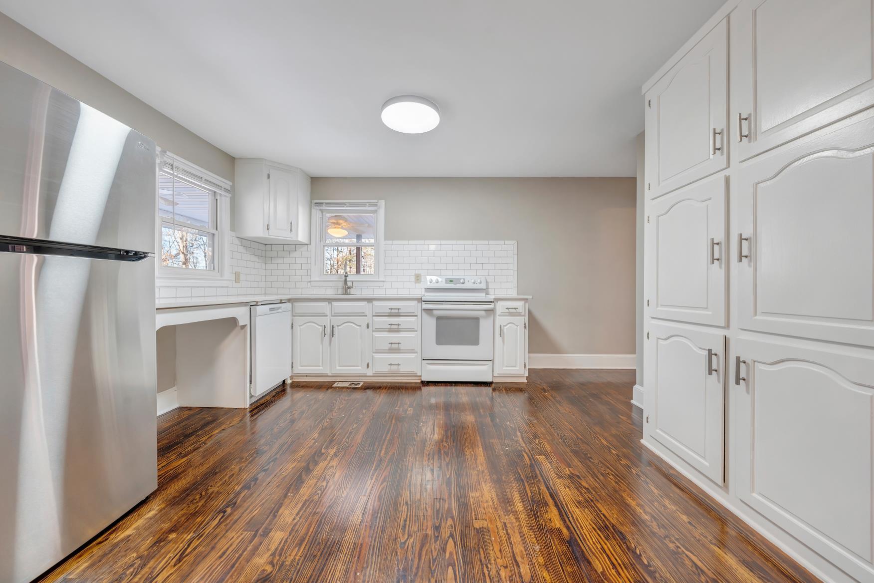 12181 Moneta RD