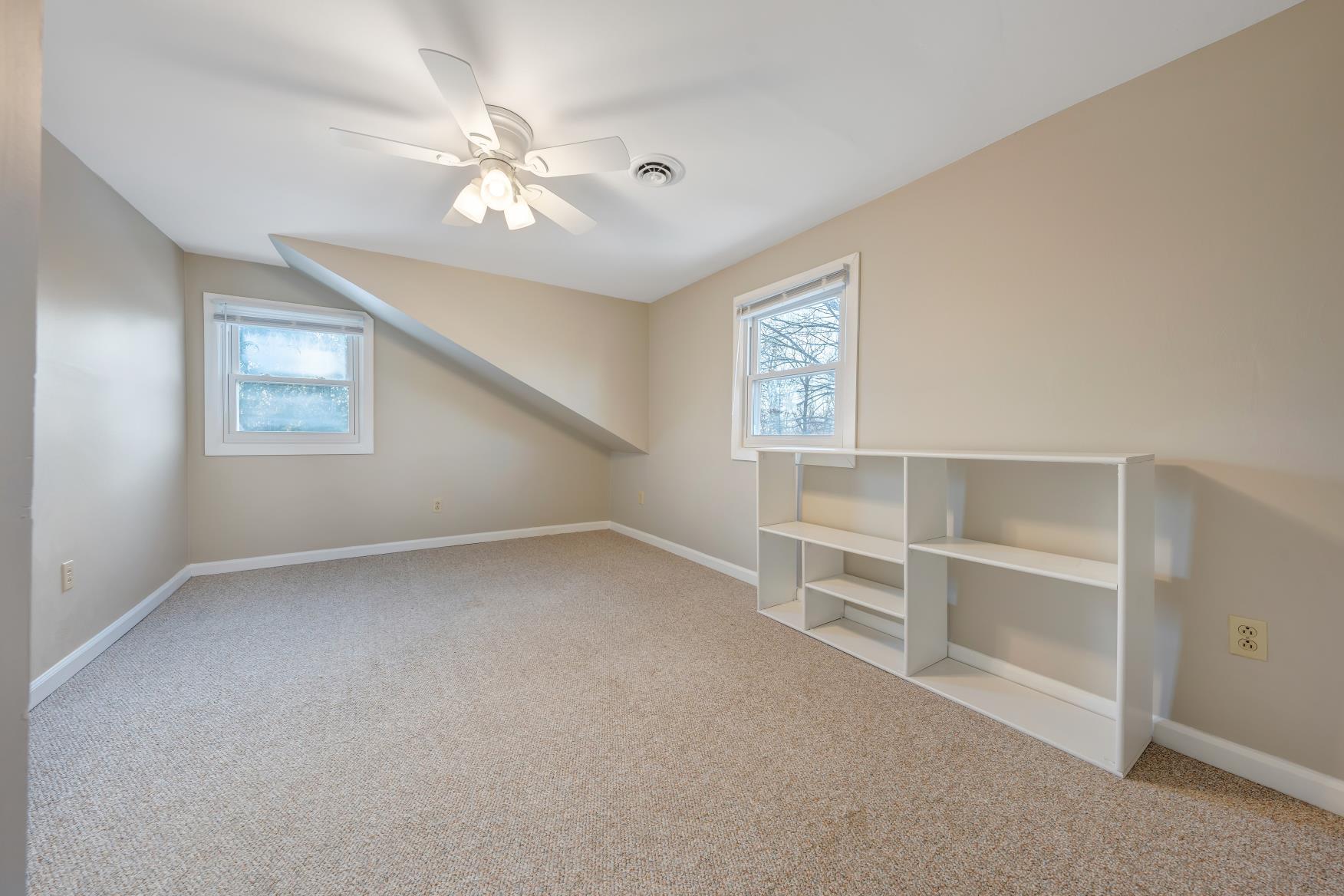 12181 Moneta RD