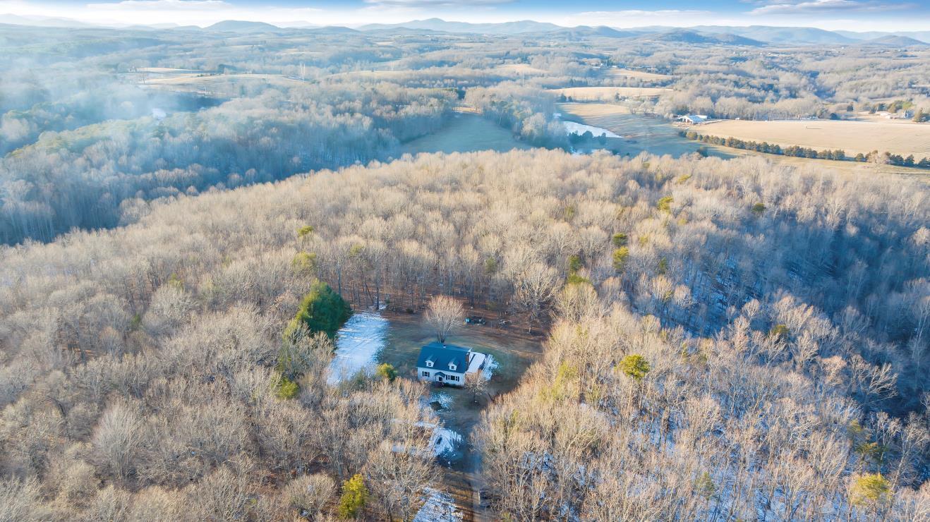 12181 Moneta RD