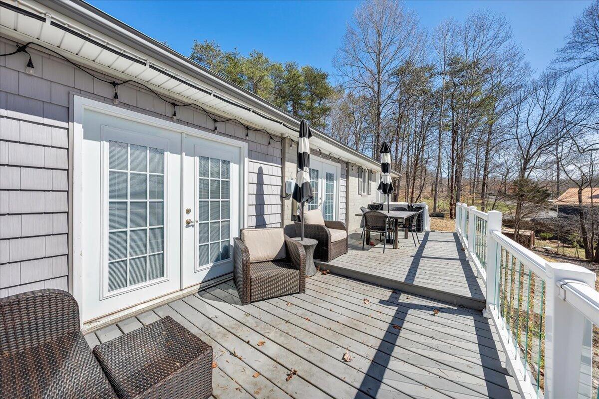 153 Spence RD