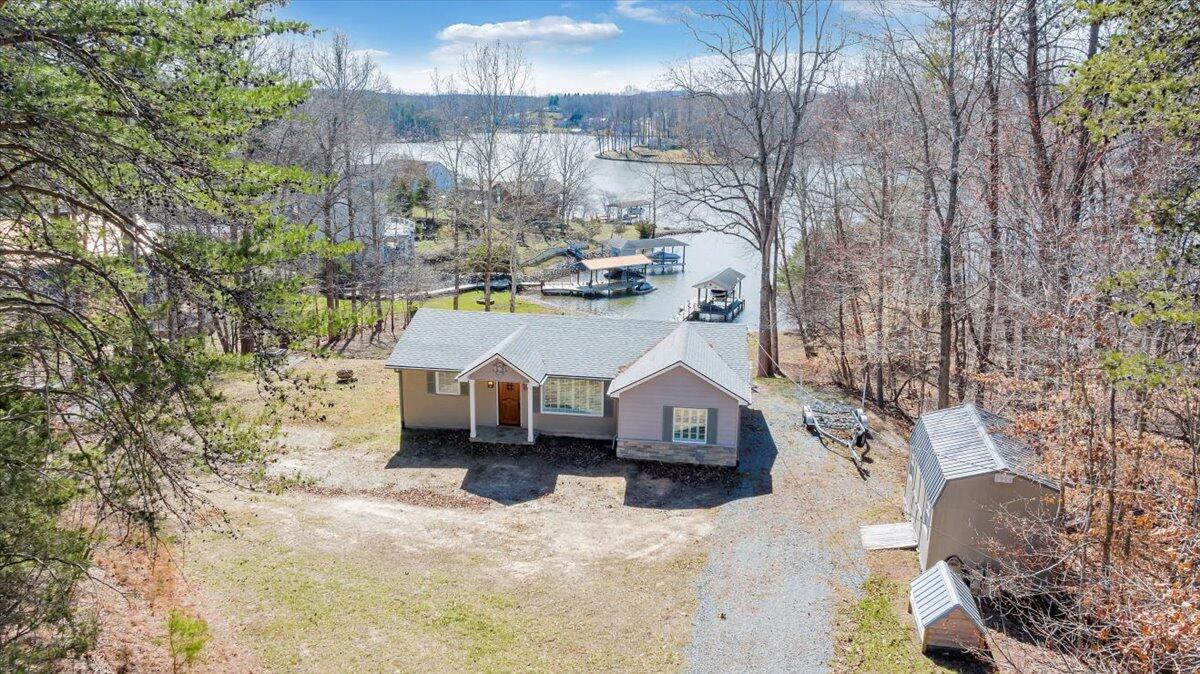 153 Spence RD
