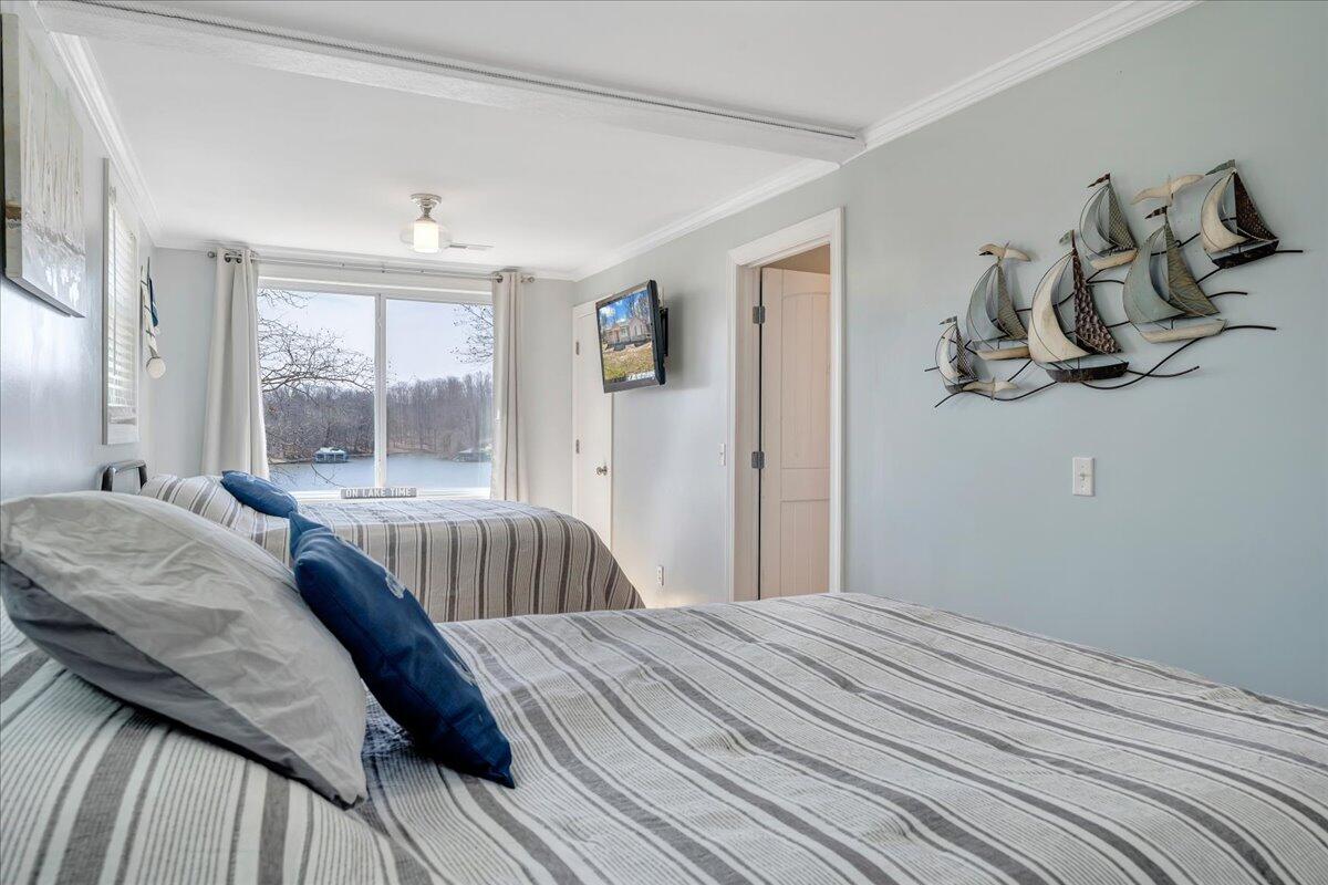 153 Spence RD