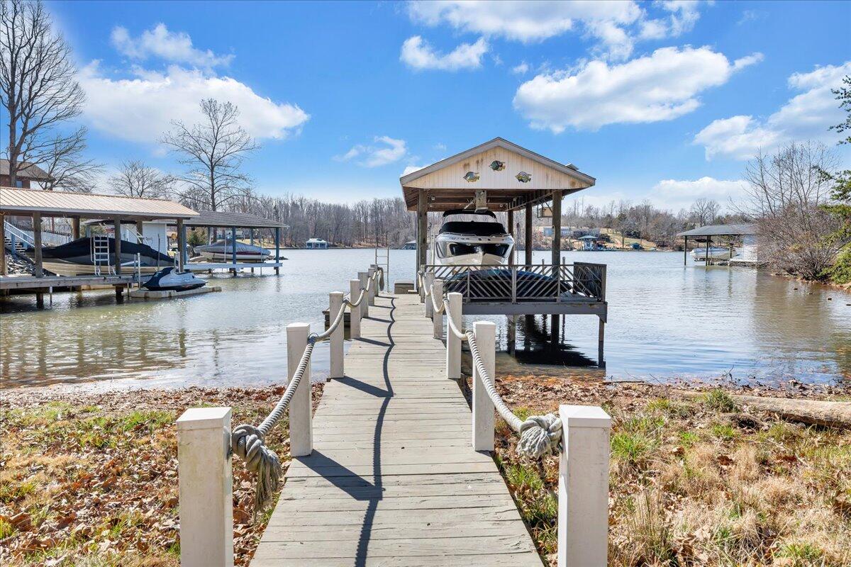 153 Spence RD